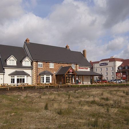 Premier Inn Bedford South Kempston Экстерьер фото