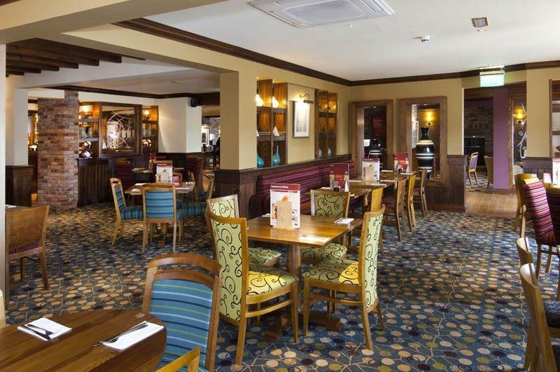 Premier Inn Bedford South Kempston Экстерьер фото